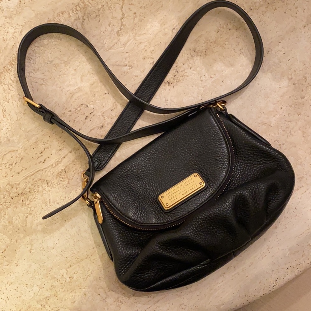 MARC BY MARC JACOBS Black Crossbody
